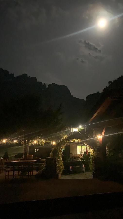 ホテル Casa Cuevas Caín エクステリア 写真